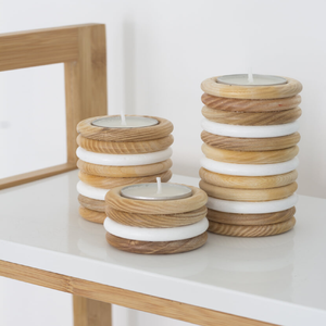 Tự nhiên và trắng bằng gỗ xếp chồng lên nhau Vòng tealight chủ sở hữu, thiết lập của ba, có sẵn với giá bán buôn. - Product Image 1