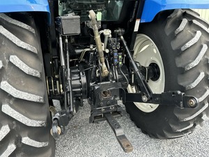 รถแทรกเตอร์ดีเซลล้อ4WD สวนใหม่2003 TS110รถแทรกเตอร์เครื่องยนต์50-110HP ส่วนประกอบ4หลักปั๊มเกียร์เครื่องยนต์ - Product Image 2