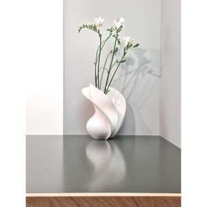 แจกันดอกไม้แนวแอบสแตรกต์สำหรับแมนเทลแจกันทรงหยักแบบโมเดิร์นมีดีไซน์เป็นชั้นการตกแต่งแห่งอนาคตสำหรับจัดแสดงดอกไม้แห้ง - Product Image 5