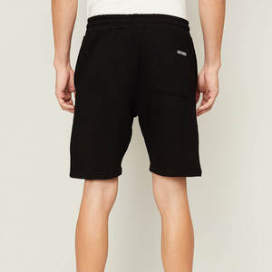 Shorts pour hommes de bonne qualité Shorts de conception appropriée d'usine Shorts tendance à l'allure classique Shorts pour hommes - Product Image 3
