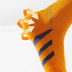 Calcetines tobilleros deportivos de alta calidad 2025, calcetines cortos informales de invierno sobre fútbol, precio al por mayor - Product Image 6