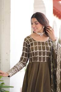 Nuevo Vestido Tradicional Indio Pakistaní de Moda para Mujer, Traje Étnico Kurta para Fiesta, Precio al por Mayor, Estilo de Vida Antra para Adultos - Product Image 5