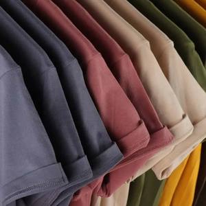 T-shirt surdimensionné 100% coton 240gsm, noir, uni, Logo personnalisé, vêtements pour hommes, grande taille, t-shirt oversize, respirant 100% Cotto - Product Image 4