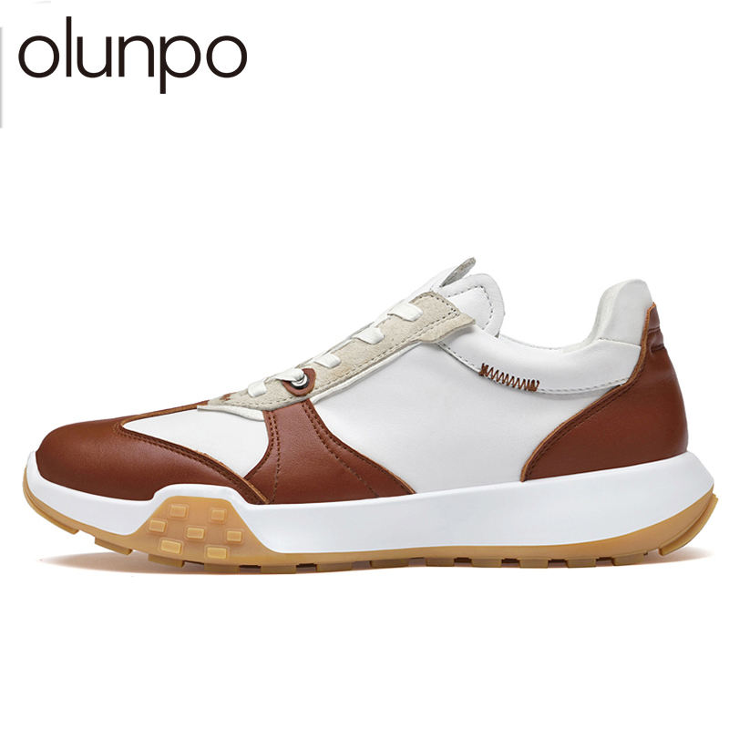 สีขาวสีน้ำตาล