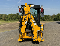 Chargeuse-pelleteuse sur pneus JCB 1CX, équipement de construction compact