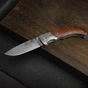 Cuchillo plegable con mango de madera de acero damasco de calidad superior | Cuchillos Damasco para exteriores Logotipo personalizado - Product Image 6