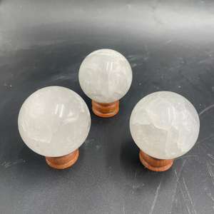 Esfera de Cristal de Cuarzo Transparente Natural de Primera Calidad, Bola de Piedra Preciosa Pulida, Piedra Curativa, Diámetro 5 cm - Product Image 1