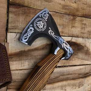 Hacha Vikinga Hecha a Mano Personalizada de Thewizcrafts, Cabeza de Acero con Alto Contenido de Carbono, Mango de Madera de Fresno, Funda de Cuero, para Campamento al Aire Libre, OEM - Product Image 4