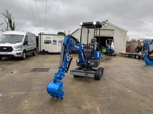 Nouveau modèle pour mini-excavatrice sur chenilles R10-6 avec pompe de boîte de vitesses à couple élevé et PLC - Product Image 3