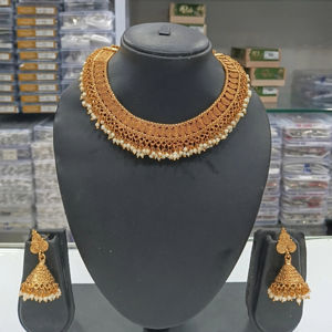 Élégant collier plaqué or boucles d'oreilles ensemble de bijoux de perles de mode à la mode pour fête de mariage anniversaire cadeau de fiançailles - Product Image 1