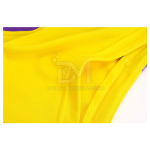 Uniforme de basket-ball pour hommes Slim Fit Concevez votre propre équipe Portez l'uniforme de basket-ball pour hommes à séchage rapide - Product Image 3
