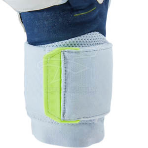 Guantes de fútbol de Portero profesional Dedo protector Transpirable Ligero Guantes de fútbol de portero - Product Image 5