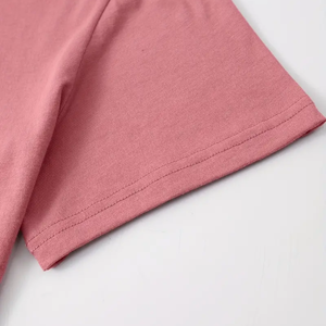 T Shirt Pour Femmes Vente en Gros Biologique Vierge À Manches Courtes Logo Personnalisé 3d Puff Printing T Shirt 100% Coton Du Vietnam - Product Image 3