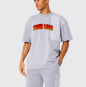 Logo personnalisé Ensemble été 2 pièces pour hommes T-Shirt à manches courtes et short cargo surdimensionné Streetwear décontracté pour hommes OEM - Product Image 5