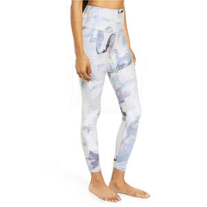 Leggings de yoga et de fitness ajustés pour femmes, taille mi-haute, motif uni, personnalisables par sublimation, marque privée, Spandex/Polyester - Product Image 4