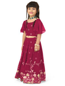 Conjunto de Lehenga Choli de Moda Shoryam para Niñas, Color Rosa, Bordado en Malla, Completamente Cosido, Largo hasta el Suelo, Ropa Étnica India para Fiestas y Bodas - Product Image 4