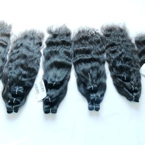 ช่อผมมนุษย์แบบลอนสำหรับต่อทำจากผมธรรมชาติสีดำวิกผมอินเดีย - Product Image 1