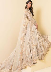 MARIÉE ZARI BRODERIE TRAVAIL SUR VESTE AVEC ROBE TRAIL & LEHENGA Agrémentée DE PERLES DE VERRE EN CRISTAL, PIERRE, DABKA work @ 2023 - Product Image 2