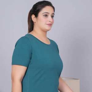 Camiseta de Algodón 100% Puro de Estilo Moderno para Mujer, Corte Regular, Fabricada en India, con Sensación Ultra Suave - Product Image 2