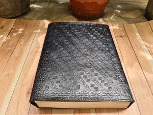 Diario Grande de Cuero Celtic Star con Encuadernación Cosida con Hilo y Diseño de Pentagrama - Product Image 2