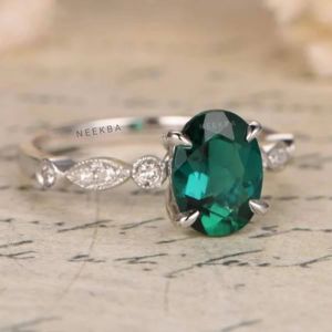 Anillo de Esmeralda cultivado en laboratorio de corte ovalado de 10*8mm, impresionante forma ovalada verde, anillo de compromiso de oro sólido de 10K, tono de Metal personalizado/pureza - Product Image 3