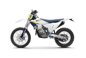 Oferta de Subasta: Motocicletas Nuevas Originales FE 450 Enduro 2025 con Potencia de >1000W y Velocidad Máxima de >80km/h, con Depósito - Product Image 3