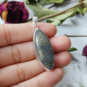 Colgante de Plata de Ley 925 personalizable para mujer, joyería hecha a mano con forma de marquesa con chapado en oro para compromiso - Product Image 1