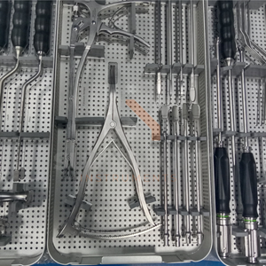 ชุดเครื่องมือผ่าตัดกระดูกสันหลังทางการแพทย์แบบแมนนวลได้รับการรับรอง CE - Product Image 3