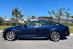 J-a-g-u-a-r X-J R-S-p-o-r-t 2017 - Product Image 3