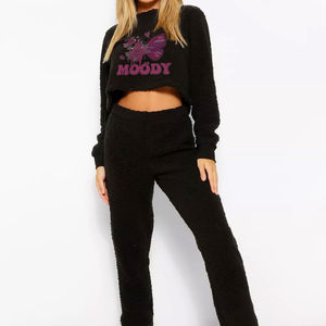 Nouveauté 2025 Automne/Hiver Ensembles de pyjama pour femmes en flanelle chaude, velours corail épais, manches longues, uni, décontracté, respirant - Product Image 2