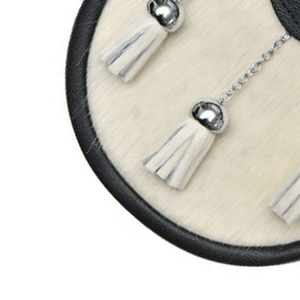 Robe écossaise noire avec sporran, sac de qualité supérieure, robe écossaise des Highlands, design personnalisé, sacs à sporran, prix de vente en gros 2026 - Product Image 4