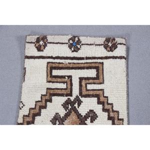 1,5x3,4 ft Vintage Rug, Turkish Small Rug, <b>Brown</b> Patchwork <b>Wool</b> Rug - Product Image 5