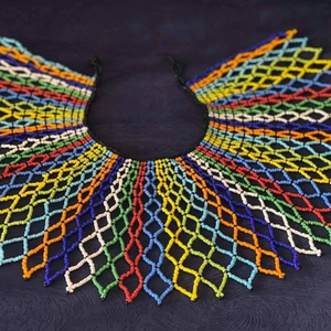 Collier traditionnel tendance à perles |   Collier à franges perlées à porter sur l'épaule, style bandana - Product Image 1