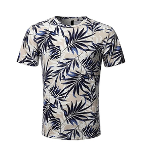 Camiseta de Manga Corta para Hombre con Estampado de Hojas de Palma Azules, Ropa Casual de Verano, Color Base Beige Claro - Product Image 1