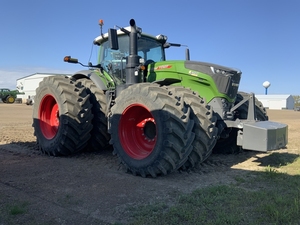 Tracteurs agricoles d'occasion Fendtt 500 Vario 4x4 à transmission par engrenages, haute productivité, à vendre - Product Image 4