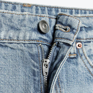 À la mode 2025 haut de gamme femmes été Jorts déchiré détails cinq points jean Logo taille ample jambe large tirer Proportion pantalons longs - Product Image 6