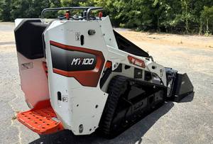 Mini chargeuse sur chenilles BOBCAT MT100 à vendre - Product Image 3