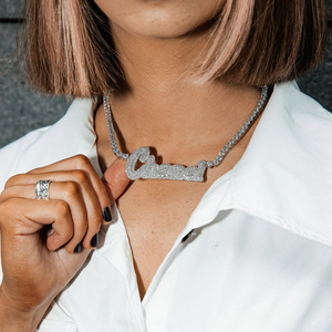 Pendentif en or 14 carats le plus unique cultivé en laboratoire avec des diamants taille brillant Designer Hip Hop Lettre Bijoux en diamant exclusifs - Product Image 4