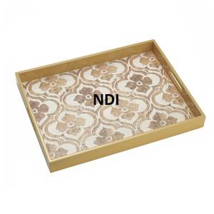 Bandeja de madera con diseño vintage y incrustaciones de hueso para servir té y desayuno en hoteles. - Product Image 1