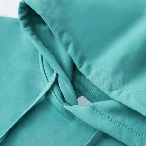 Sudaderas con capucha bordadas personalizadas para hombre, Color sólido con su propio logotipo, temporada de invierno, cuello con capucha, último estilo, técnicas teñidas lisas - Product Image 2