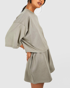 Vente en gros de shorts de motard personnalisés ensemble 2 pièces ensemble t-shirt jogger ensembles courts pour femmes survêtement court d'été tenues sexy ensemble pour femmes - Product Image 3