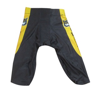 Shorts de football américain personnalisés en polyester épais, tissu extensible de haute qualité, durable, entièrement sublimé, taille adulte, grandes tailles - Product Image 1