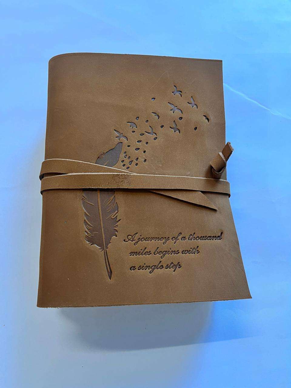 สีน้ำตาล