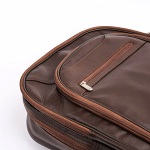 Sac à dos léger en cuir véritable personnalisé OEM pour un usage quotidien Sac à bandoulière étanche Pack de voyage de meilleure qualité de style unisexe - Product Image 5