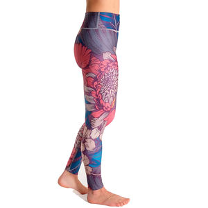 Vêtements de fitness de bonne qualité personnalisés en différentes tailles Leggings pour femmes fabriqués au Pakistan Leggings pour femmes en 100% coton de haute qualité - Product Image 5