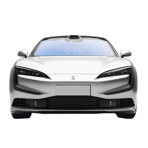 Sedán Eléctrico Grande 2025, 5 Plazas, Gran Autonomía (401-500 Km), Batería de 110 kWh, Motor de 150-200 kW, En Buen Estado - Product Image 3