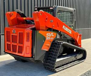 Cargadora Compacta de Orugas Kubota Original Asequible, Diésel, 45KW 55KW, 700KG 850KG, Cargadora Compacta de Orugas Económica con Motor EPA - Product Image 1