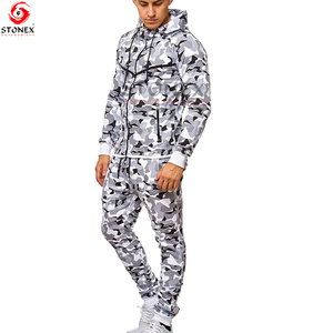 Vente en gros de vêtements de sport de haute qualité pour hommes survêtement de gym personnalisé survêtement homme en polyester sublimé - Product Image 5