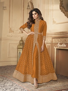 Collection de costumes Real Heavy Georgette Anarkali Salwar avec broderie de séquence robe de soirée de mariage indienne et pakistanaise - Product Image 3