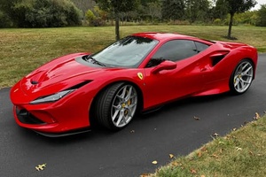 (W&T) Ferrari F8 Tributo Usado del 2022 - Product Image 2